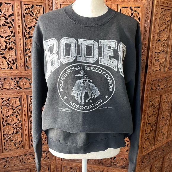 Rodeo Sweaters - Vintage Black Rodeo Western Bronco Cowboy Graphic Crewneck pullover Sweater